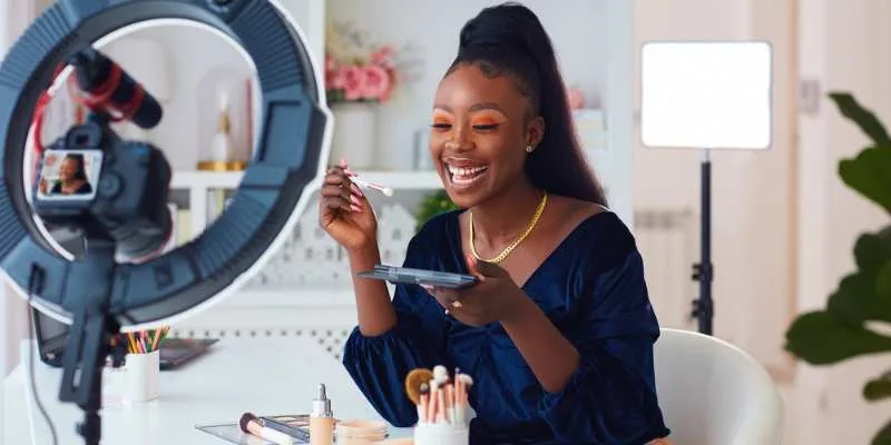 10 Social Media Posts For a Beauty Brand